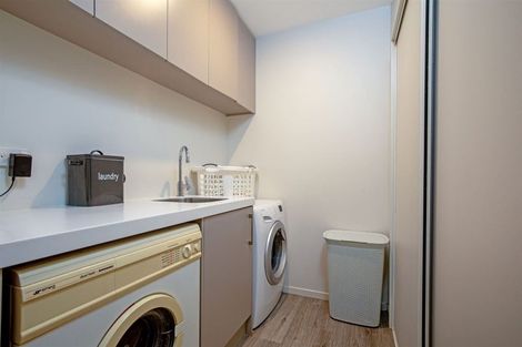 Photo of property in 85 Shillingford Boulevard, Rolleston, 7615