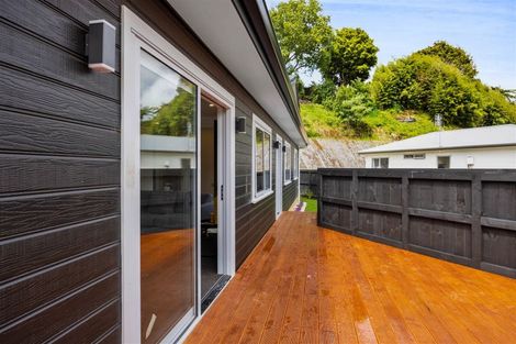 Photo of property in 23b Heta Road, Highlands Park, New Plymouth, 4312