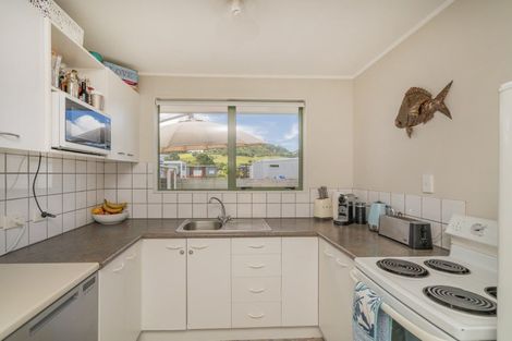 Photo of property in 23 Hawk Hill Crescent, Cooks Beach, Whitianga, 3591