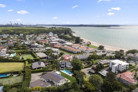 Photo of property in 11 Selwyn Avenue, Mission Bay, Auckland, 1071