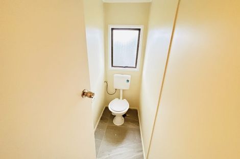 Photo of property in 19 Coey Place, Glen Eden, Auckland, 0602