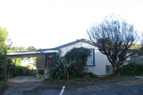 Photo of property in 93 Cluny Road, Plimmerton, Porirua, 5026