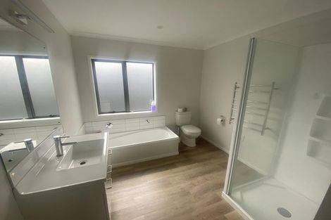 Photo of property in 2 Pattullo Crescent, Wallaceville, Upper Hutt, 5018