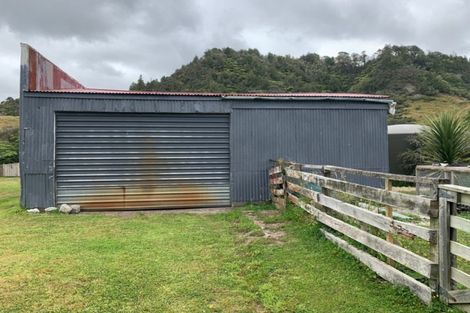 Photo of property in 14 Okau Road, Ahititi, Urenui, 4378