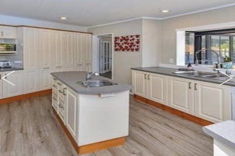 Photo of property in 50 Charles Prevost Drive, The Gardens, Auckland, 2105