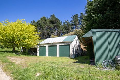 Photo of property in 1305 Opaki Kaiparoro Road, Mauriceville, Masterton, 5882