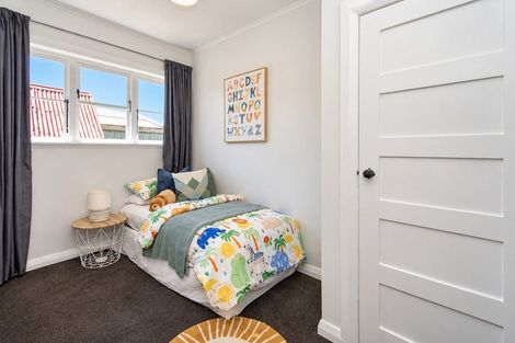 Photo of property in 1 Hobson Street, Woolston, Christchurch, 8023
