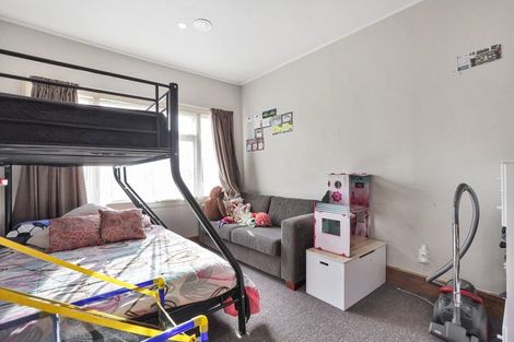 Photo of property in 42 Eton Street, Hampstead, Ashburton, 7700