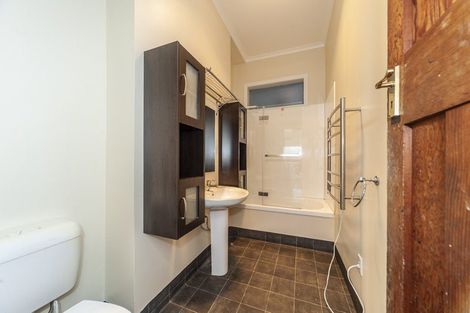 Photo of property in 196 Townsend Road, Miramar, Wellington, 6022