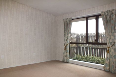 Photo of property in 7d Ludecke Place, Sockburn, Christchurch, 8042