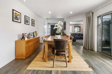 Photo of property in 134 Oriental Parade, Papamoa Beach, Papamoa, 3118