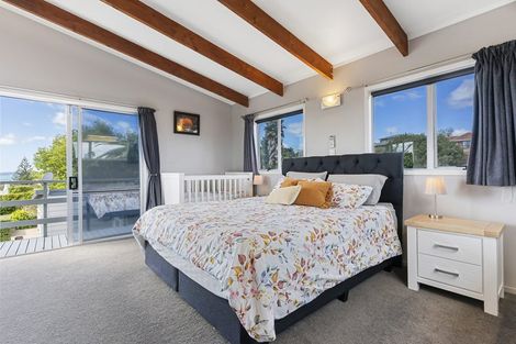 Photo of property in 14 Coates Road, Cockle Bay, Auckland, 2014