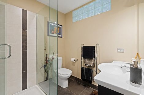 Photo of property in 165a Centreway Road, Orewa, 0931