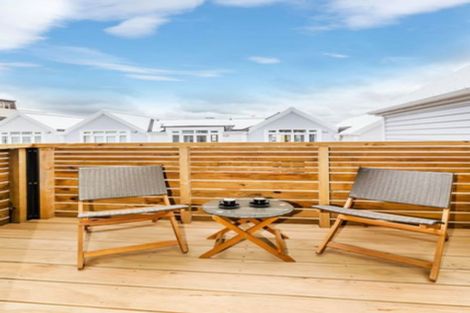 Photo of property in Pirie Street Townhouses, 12/35 Pirie Street, Mount Victoria, Wellington, 6011