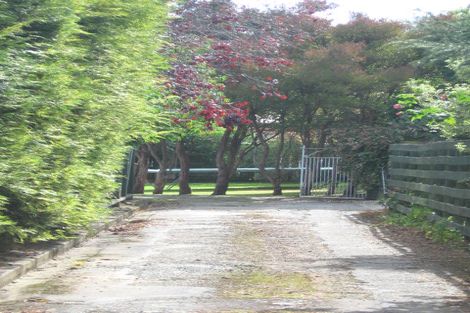 Photo of property in 16 Riversdale Road, Clouston Park, Upper Hutt, 5018