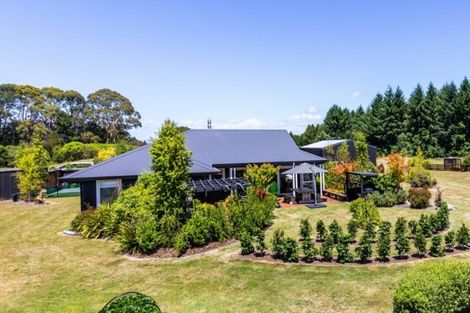 Photo of property in 500 Kinloch Road, Kinloch, Taupo, 3377