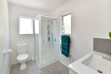 Photo of property in 16 Kenneth Hopper Place, Manly, Whangaparaoa, 0930
