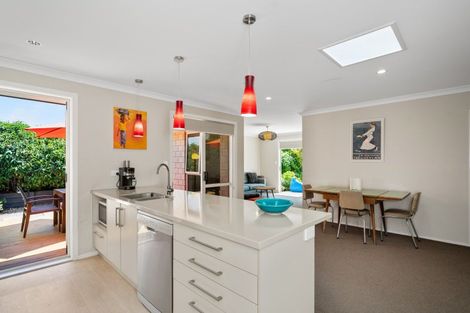 Photo of property in 70 Golden Sands Drive, Papamoa Beach, Papamoa, 3118