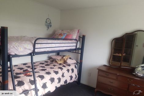 Photo of property in 32 Frederick Street, Carterton, 5713