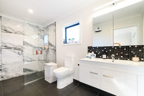 Photo of property in 5 Monarch Drive, Ashhurst, 4810