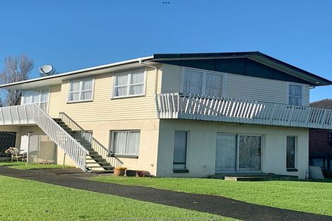 Photo of property in 6 Dudding Avenue, Northcote, Auckland, 0627