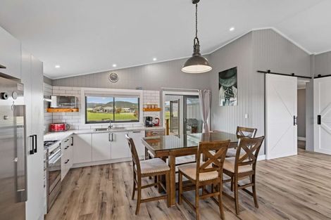 Photo of property in 126 The Fairway, Matarangi, Whitianga, 3592