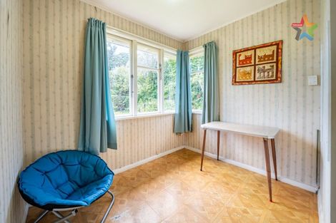 Photo of property in 12 Larsen Crescent, Tawa, Wellington, 5028