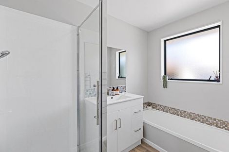 Photo of property in 6 Gates Lane, Woolston, Christchurch, 8023