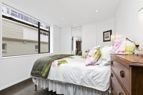 Photo of property in Vivaldi Apartments, 7/48 Marine Parade, Mount Maunganui, 3116