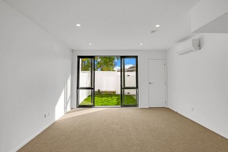 Photo of property in 5/26 Moa Road, Point Chevalier, Auckland, 1022