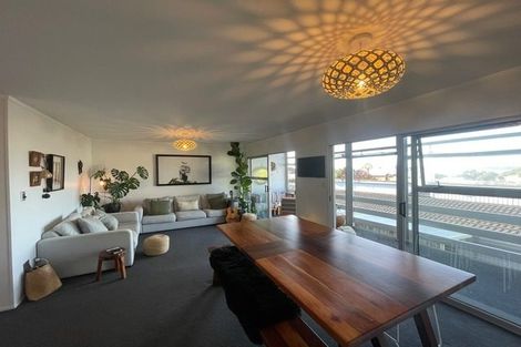 Photo of property in 6/66 Victoria Road, Devonport, Auckland, 0624