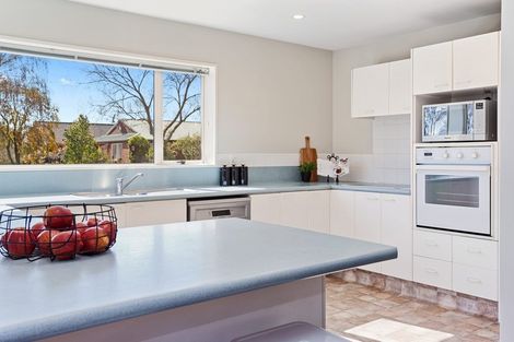 Photo of property in 21 Rempstone Drive, Halswell, Christchurch, 8025