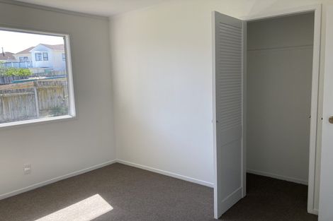 Photo of property in 7 Andros Place, Unsworth Heights, Auckland, 0632