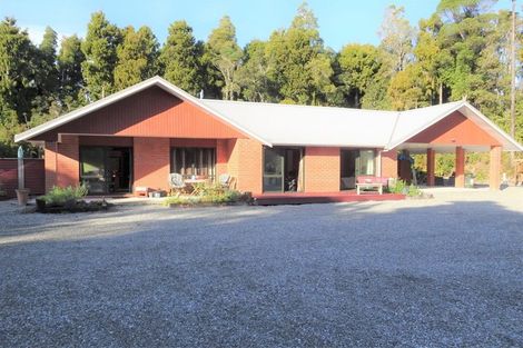 Photo of property in 8 Hurren Place West, Kumara Junction, Hokitika, 7882