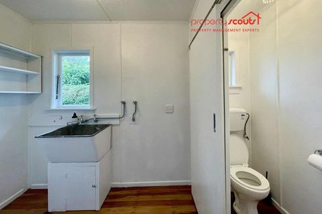 Photo of property in 5 Barry Street, Ferndale, New Plymouth, 4310