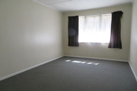 Photo of property in 3/50 Cruickshank Road, Clouston Park, Upper Hutt, 5018