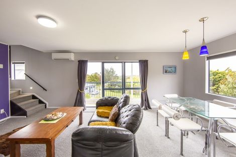 Photo of property in 56 Cullen Street, Mangawhai Heads, Mangawhai, 0505