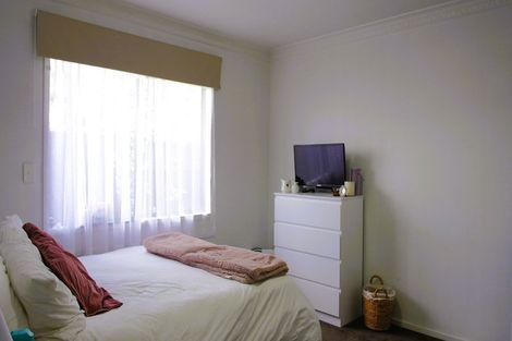 Photo of property in 77 Roberts Line, Kelvin Grove, Palmerston North, 4414