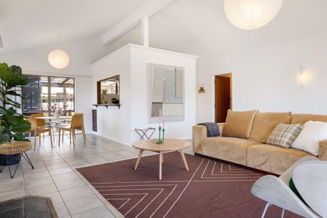 Photo of property in 19 Gobray Crescent, Mount Maunganui, 3116