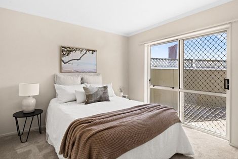 Photo of property in 5/212 Grove Road, Mayfair, Hastings, 4122