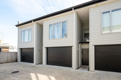 Photo of property in 2/113 Knighton Road, Hillcrest, Hamilton, 3216