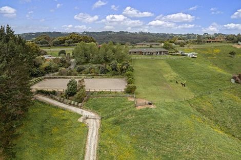 Photo of property in 215 Oyster Point Road, Kaukapakapa, Warkworth, 0984