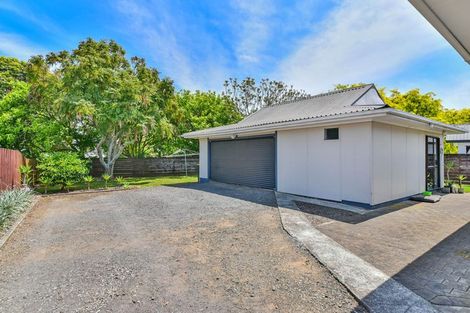 Photo of property in 22 Seaway Road, Clarks Beach, 2122