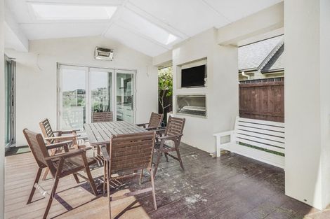 Photo of property in 4 Platina Place, Flagstaff, Hamilton, 3210