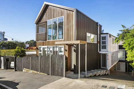Photo of property in 321a The Terrace, Te Aro, Wellington, 6011