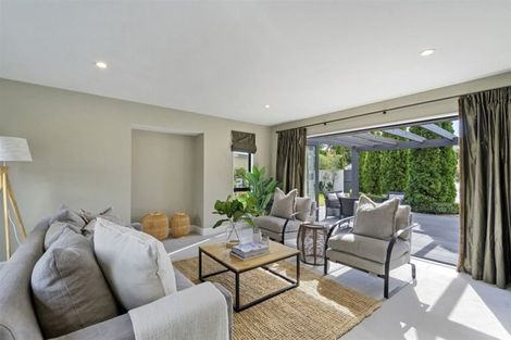 Photo of property in 5 Skyedale Drive, Harewood, Christchurch, 8051