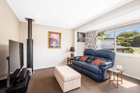 Photo of property in 64a Mana View Road, Paremata, Porirua, 5026