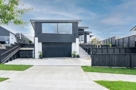 Photo of property in 7 Kapua Crescent, Rototuna North, Hamilton, 3210