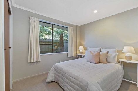Photo of property in 2/120b Roydvale Avenue, Burnside, Christchurch, 8053