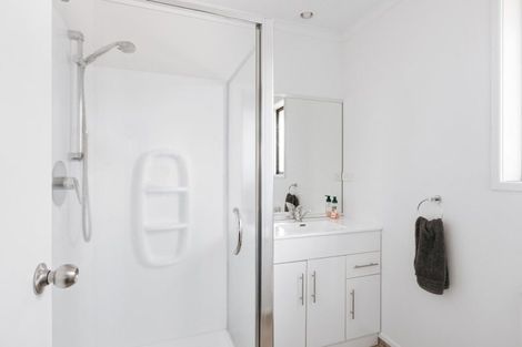 Photo of property in 9 Beachmere Place, Papamoa Beach, Papamoa, 3118